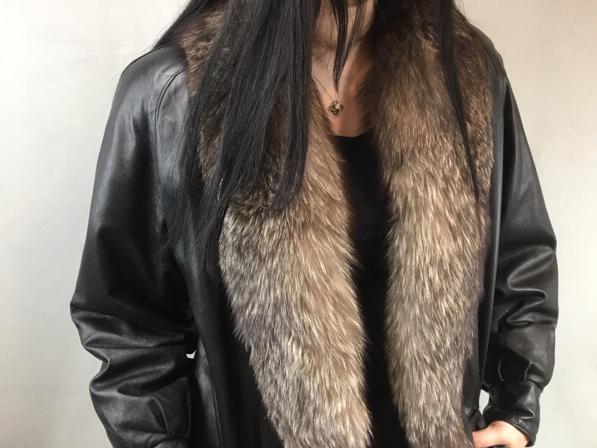 Leather￼ ￼And Fox  Coat  Coat Sz  M