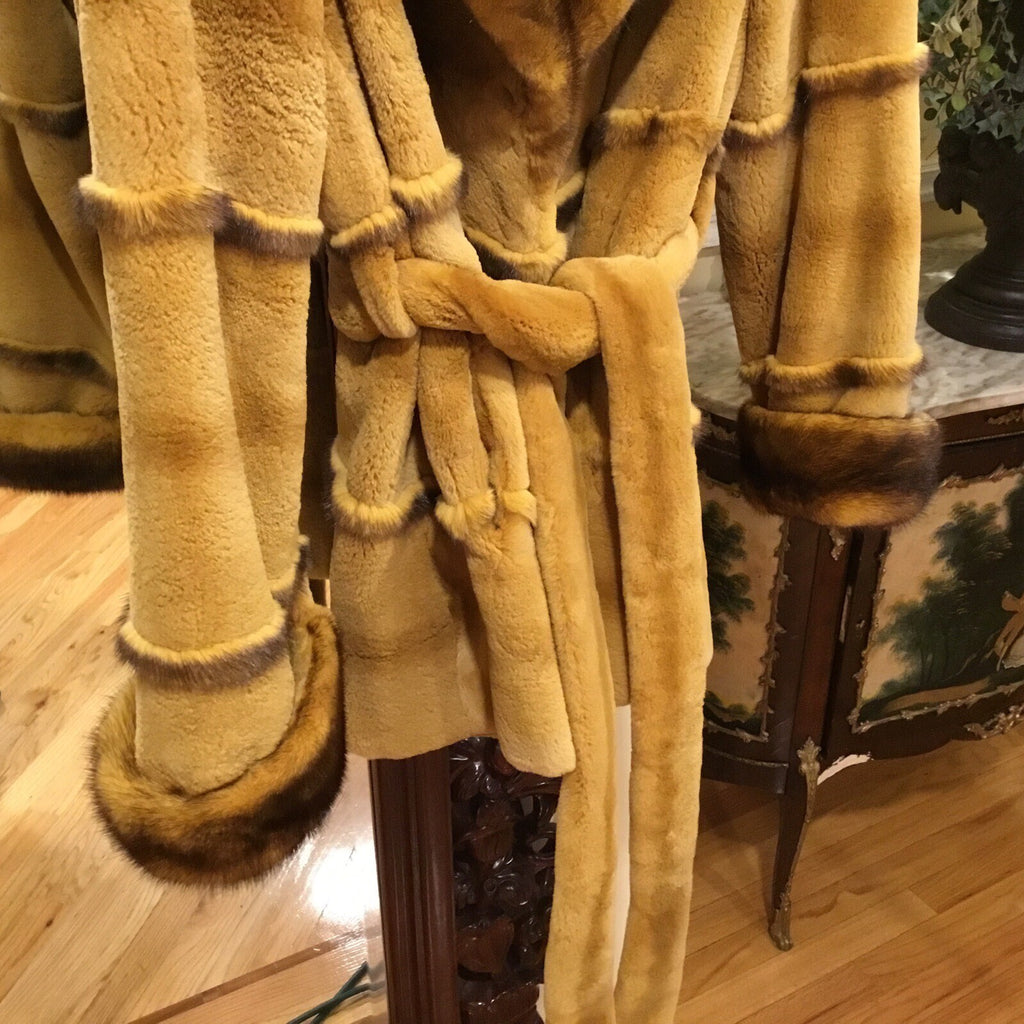 Stunning Whiskey ￼Mink Coat / Jacket SZ S/M Lite and Soft.