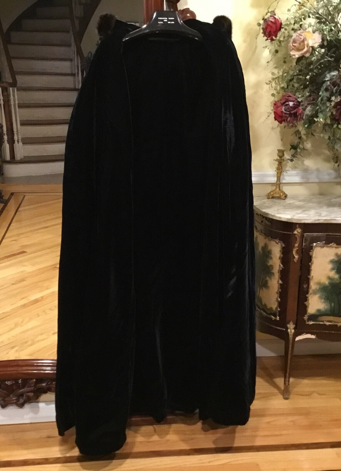 Vintage Heavy, velour, Theatrical ￼Cape Coat Made In England 57" Long Free size￼