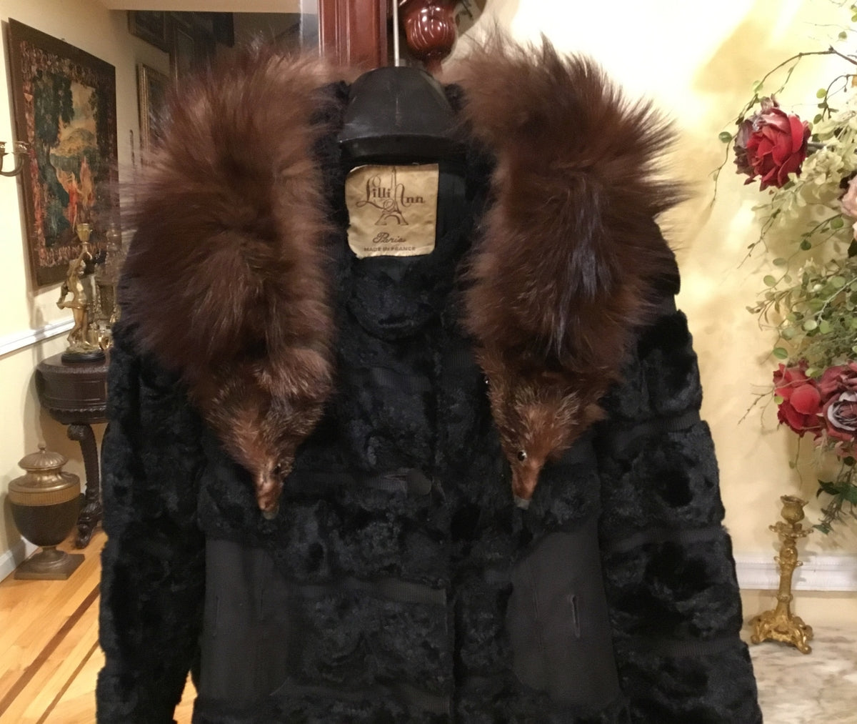Vintage One of a kind ￼Georges Retro Time PARIS Black Coat French Lilli Ann  XS