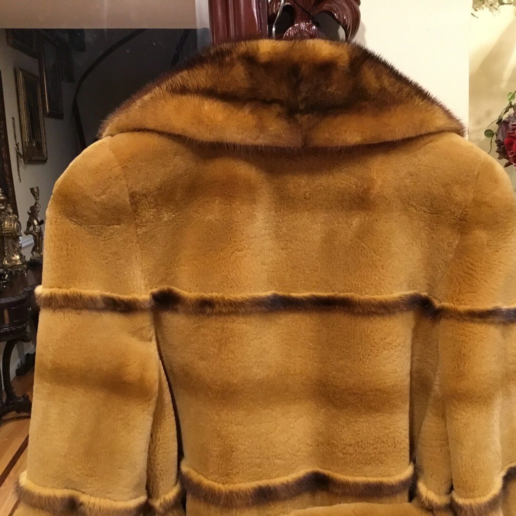 Stunning Whiskey ￼Mink Coat / Jacket SZ S/M Lite and Soft.