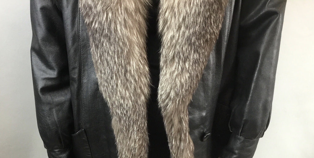 Leather￼ ￼And Fox  Coat  Coat Sz  M