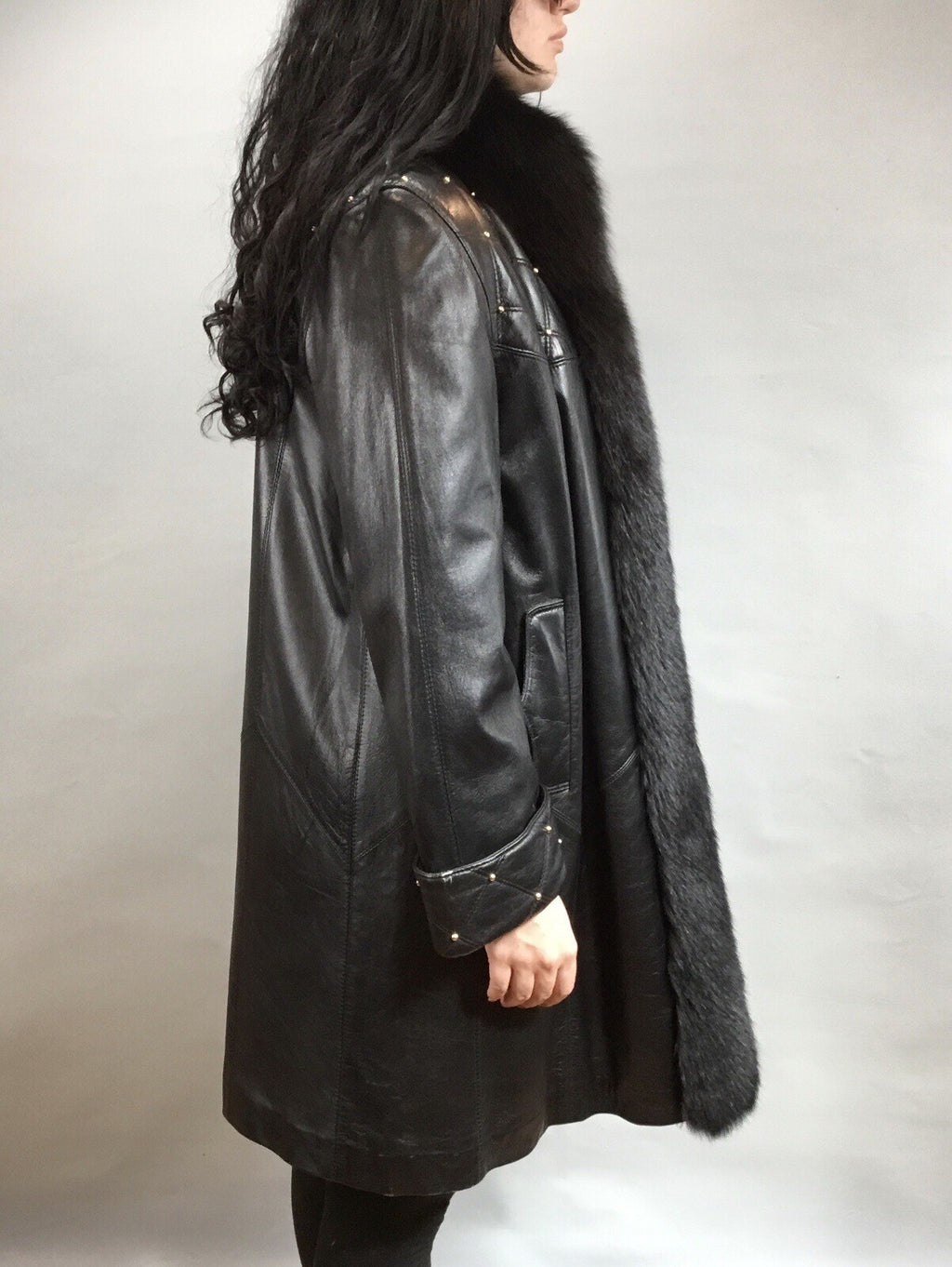Leather￼ ￼And Fox  Coat  Coat Sz  M