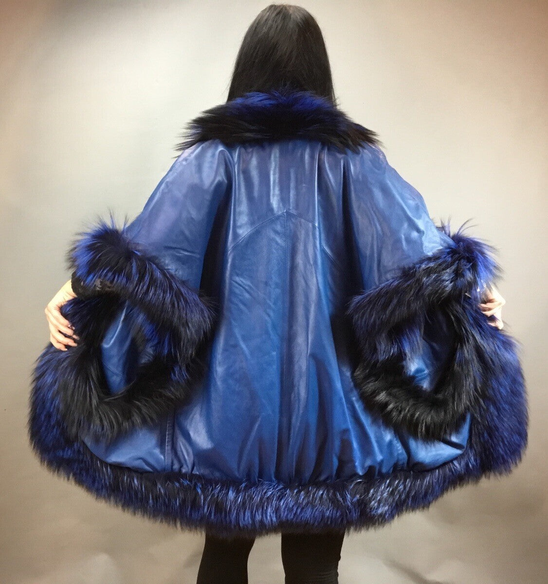 Women’s Luxury Real Fox And Leather ￼ Coat Jacket Beautiful Look Size M
