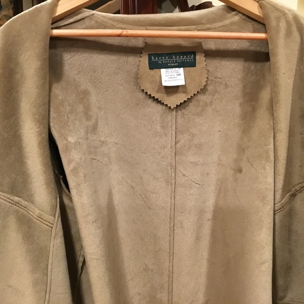 ￼COAT FAUX  SUEDE SZ 18 W