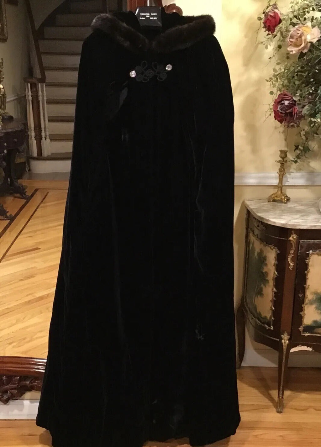 Vintage Heavy, velour, Theatrical ￼Cape Coat Made In England 57" Long Free size￼